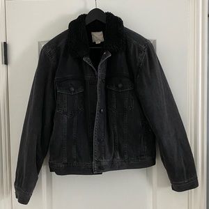 American Eagle Sherpa Lined Jean Jacket